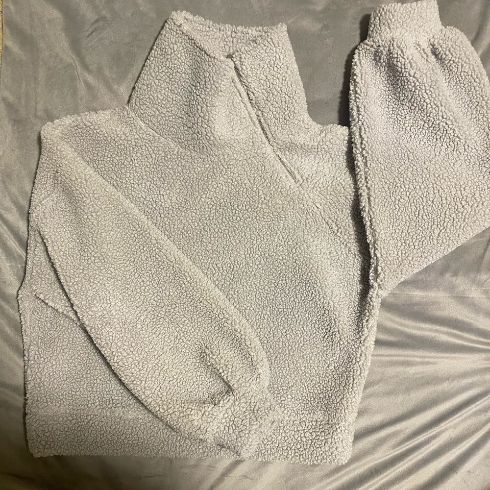 Sherpa sweater
